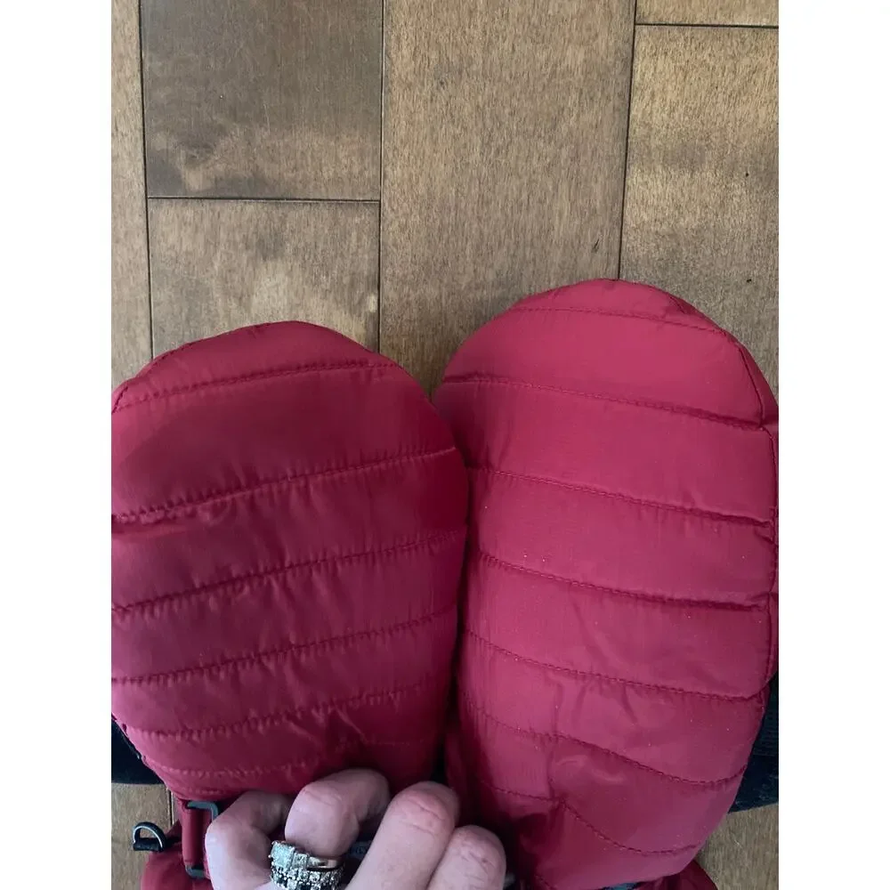 Carharrt WOMEN'S QUILTS MITT STYLE #WA625 in crabapple color